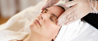 The pre-event facial guide: What to do (and NOT to do) before a big event